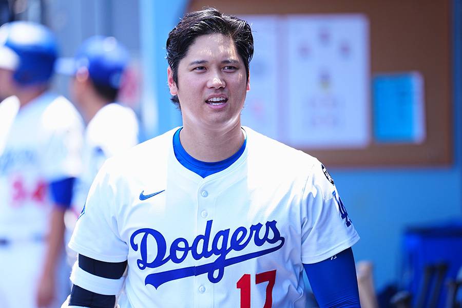 大谷選手の同僚 大谷翔平が元同僚モニアックとHR合戦 前日に再会のハグから一転