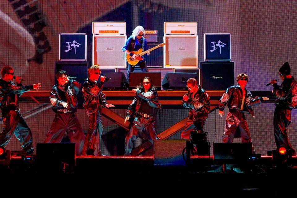 EXILEの東京ドーム公演、観客を魅了する共演を体感したい！