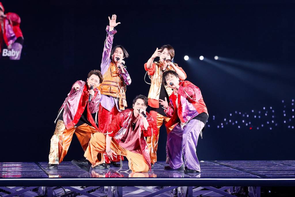 嵐　World Cup 99 アイドルパフォーマンス写真 嵐、26年半の活動に幕。櫻井翔が明かした「5人だけの乾杯」と「嵐を