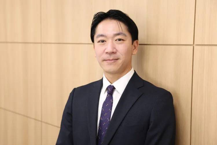 早い者勝ち！【非売品】オグシオ　等身大パネル　金額交渉可 株高・円安局面での新NISA「オルカン一辺倒」に潜むリスク】年間配当