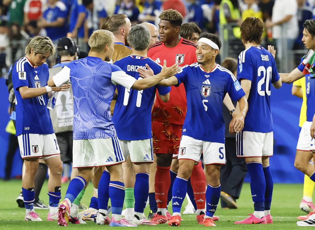 サッカー日本、3大会連続の決勝T進出!次戦は王者ブラジル