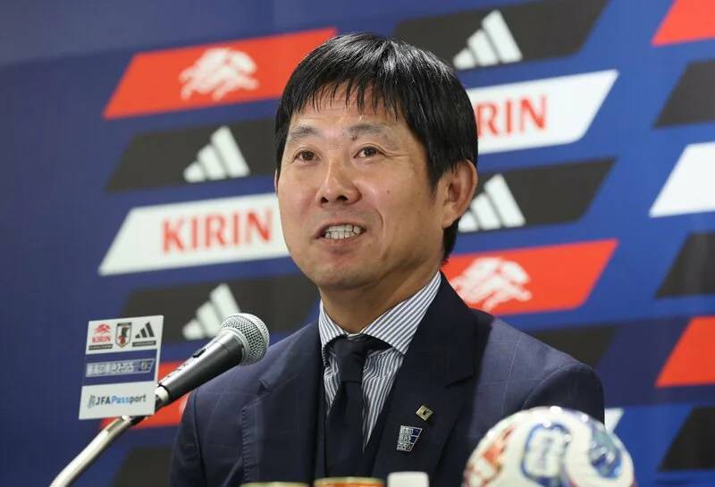 つなぎなら僕を試して」本田圭佑が次期監督に立候補 ライセンスの壁も